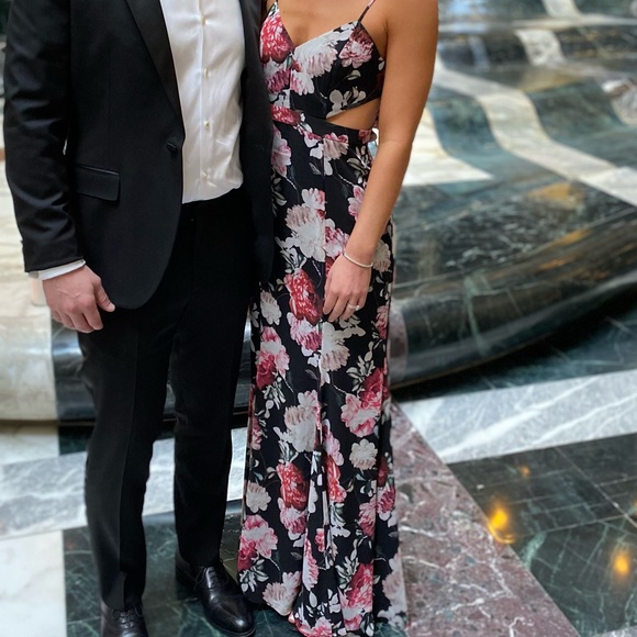 Fame and Partners The Sienne Cutout Maxi Dress - Picture 10 of 10